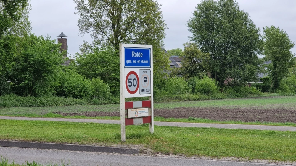 Trafficsign entrance Rolde