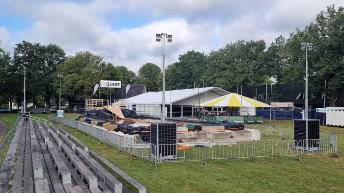 Aufbau des Roldermarkts auf dem Grote Brink 2025